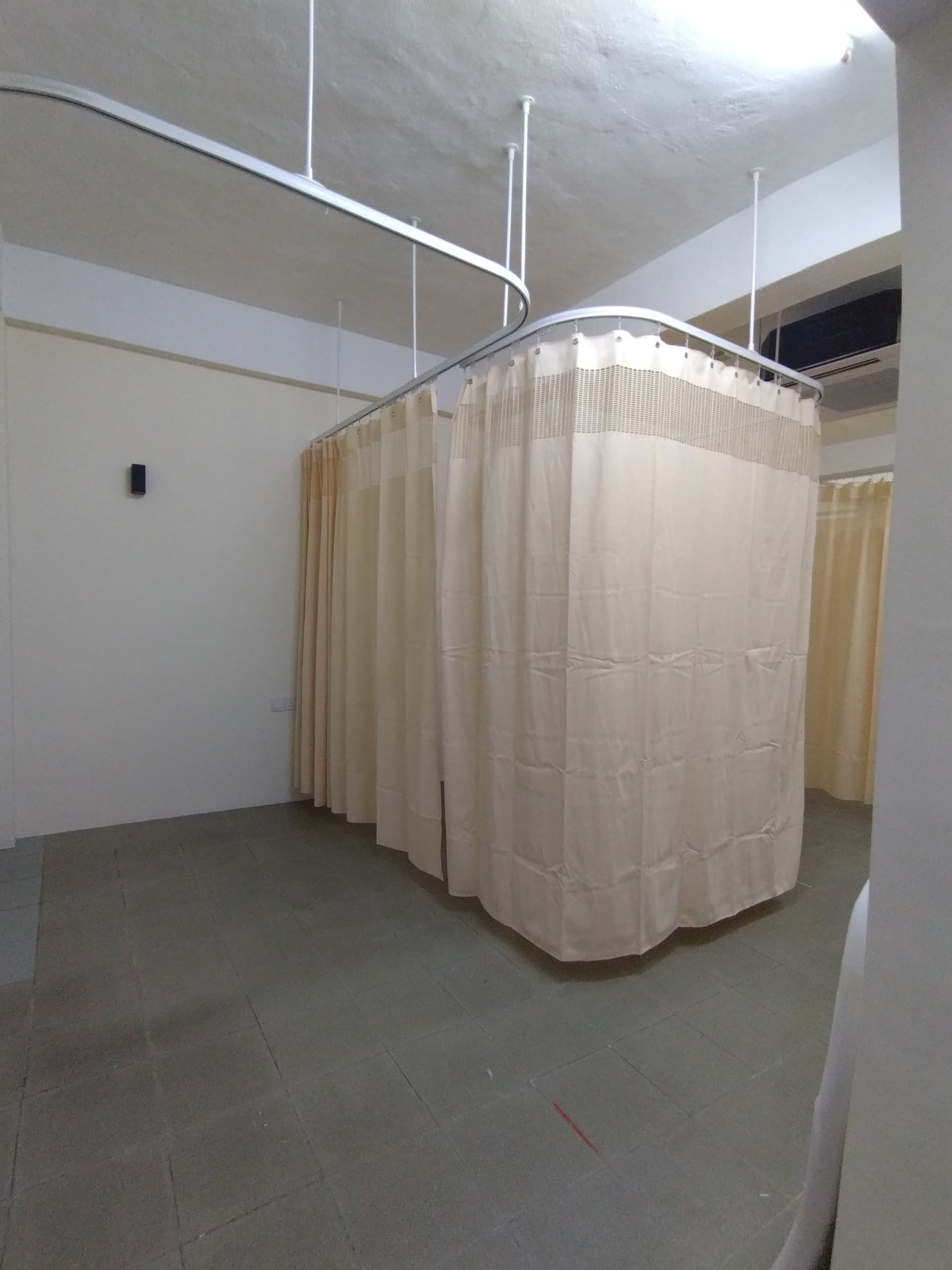 Hospital & Heavy duty tracks